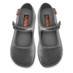 Chocolaticas® Velvet Gin Women's Mary Jane Flat