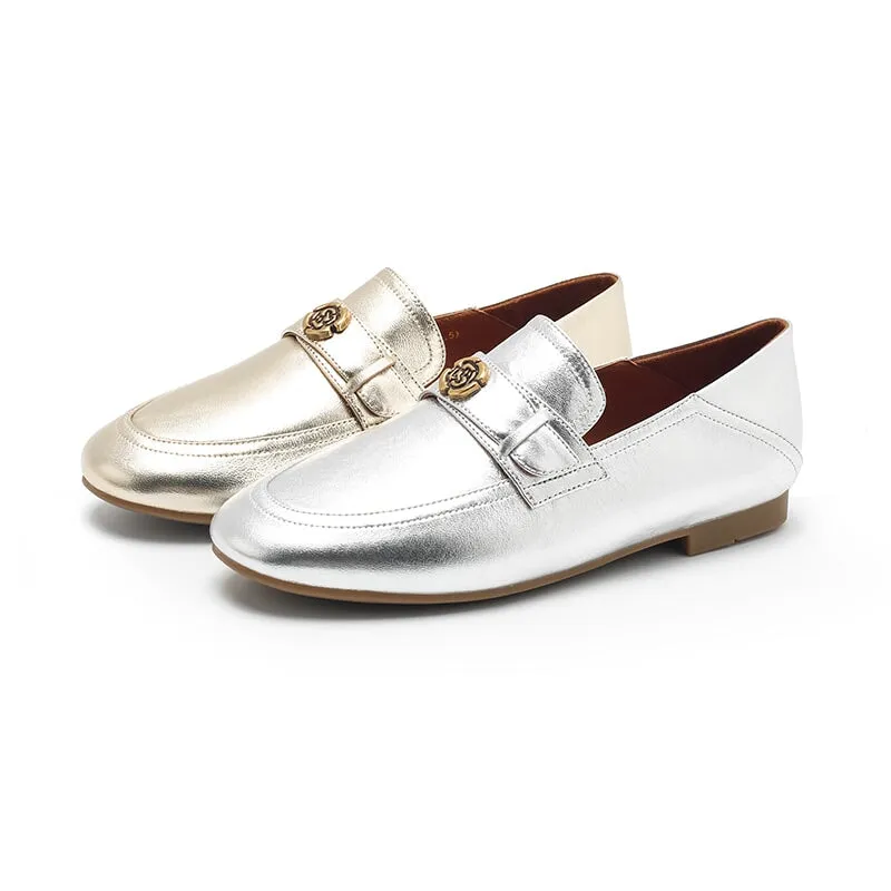 Classic Camellia-Detailed Leather Loafers for Women in Silver/Golden