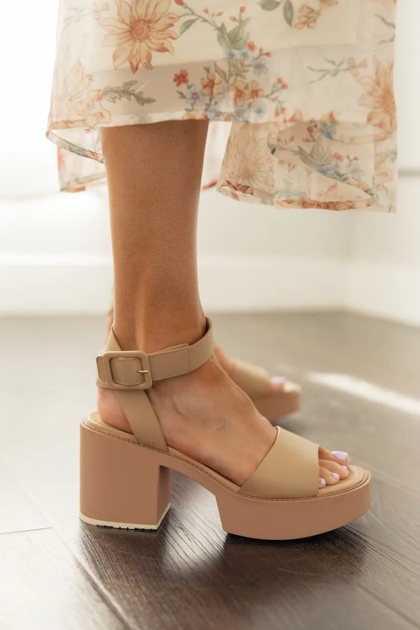 Hazen Platform Sandals