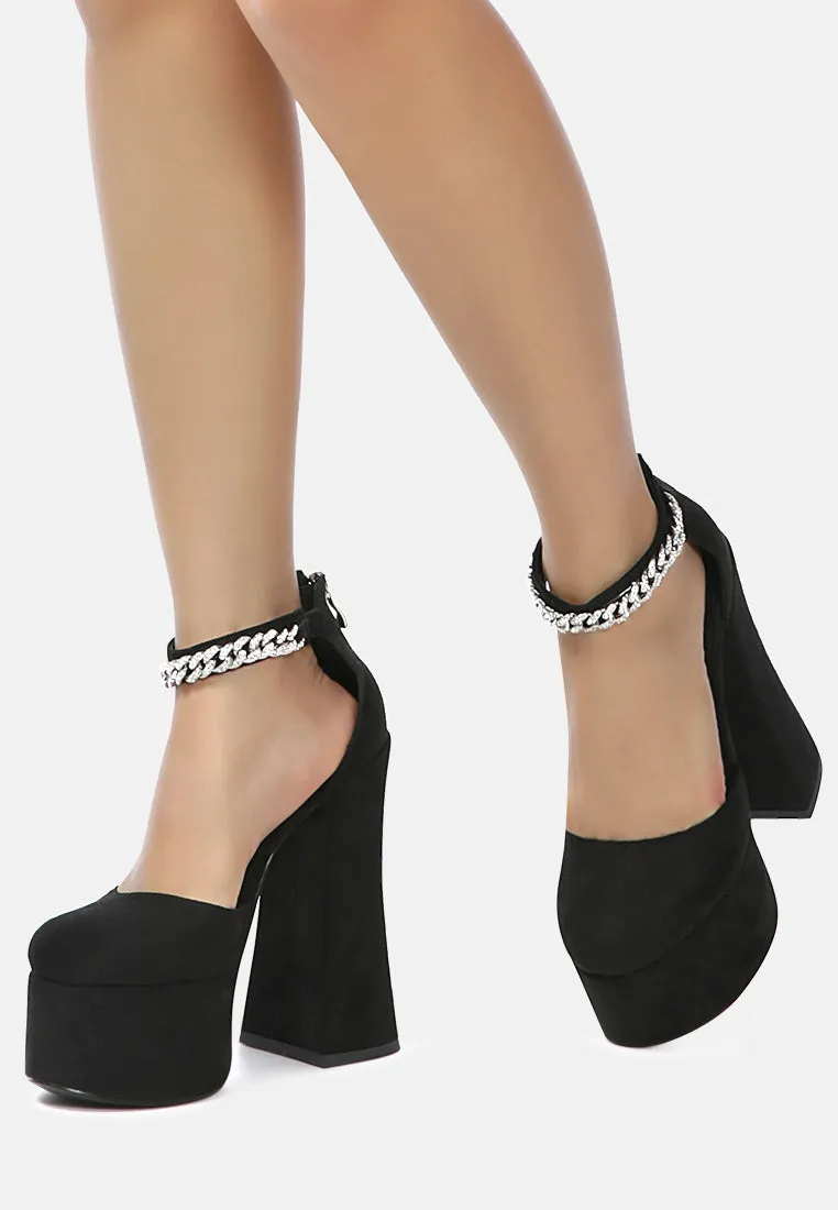 Lucky Me Block Platform Sandal With Metal Chain