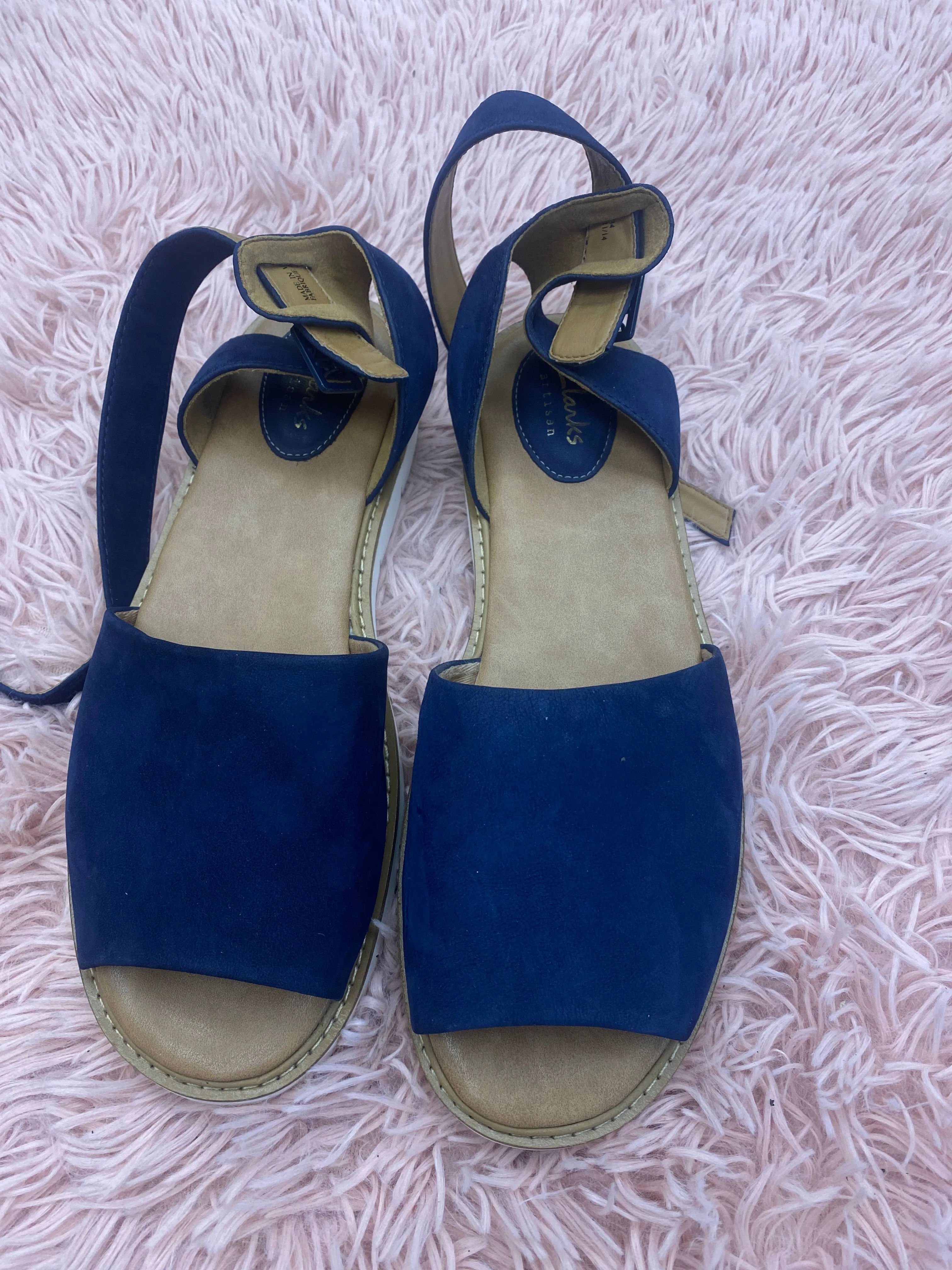 Sandals Flats By Clarks In Navy, Size: 9.5