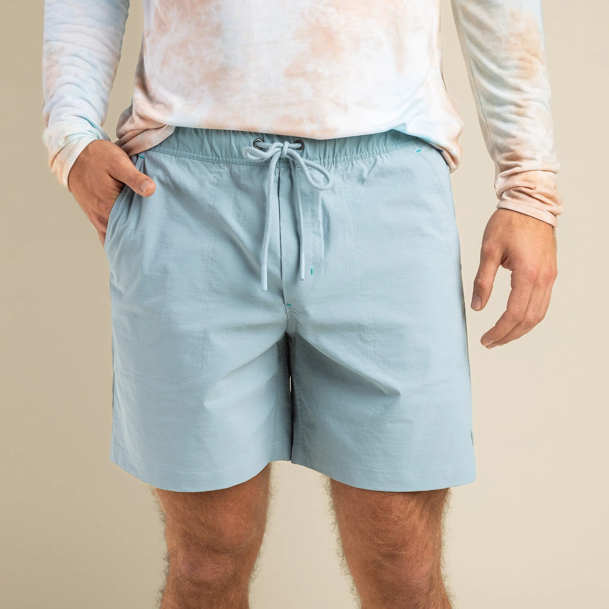 Sendero Provisions Bajada Hybrid Shorts in Stone