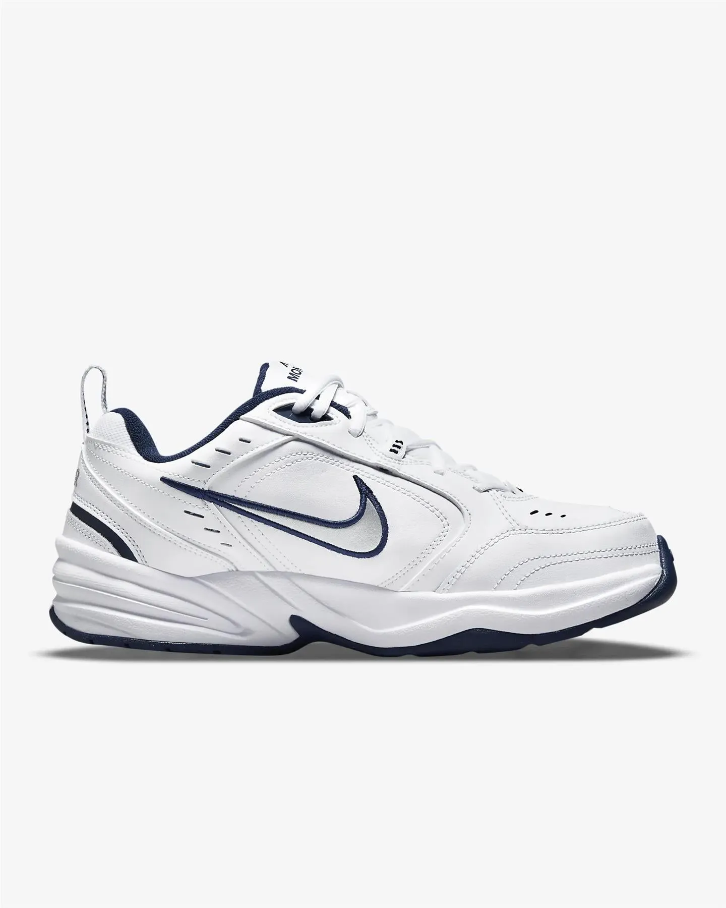 Women's Wide Fit Nike 416355-102 Air Monarch Iv Trainers